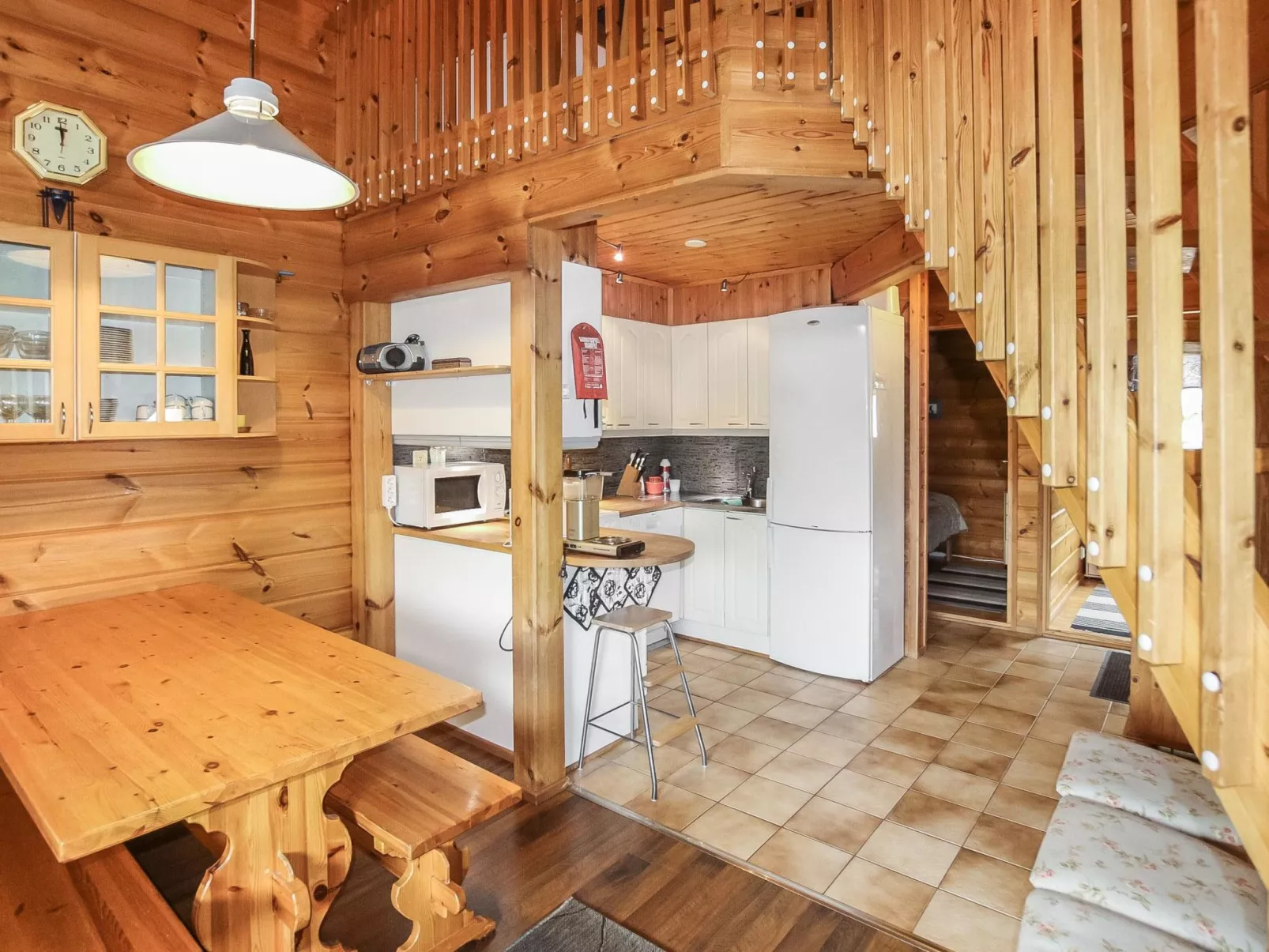 Erätuli 2 paritalo-Dedans