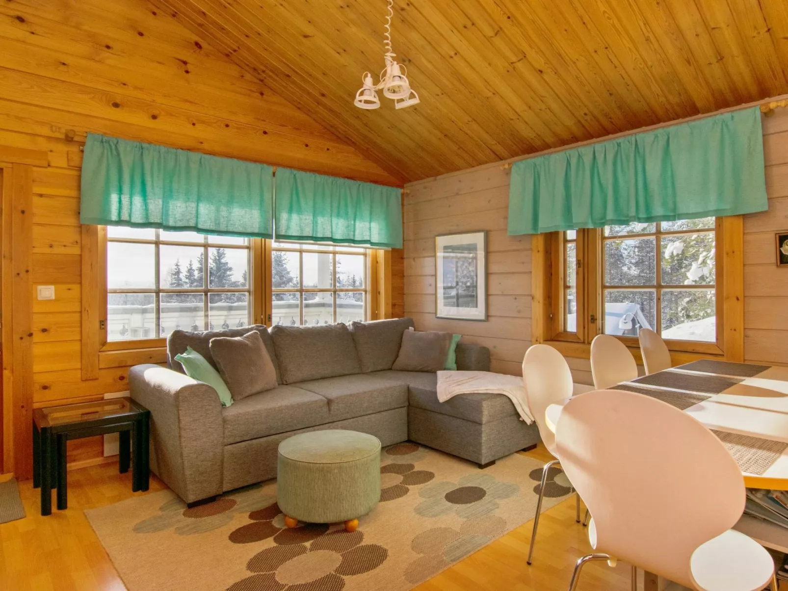 Gasthalla a paritalo-Dedans