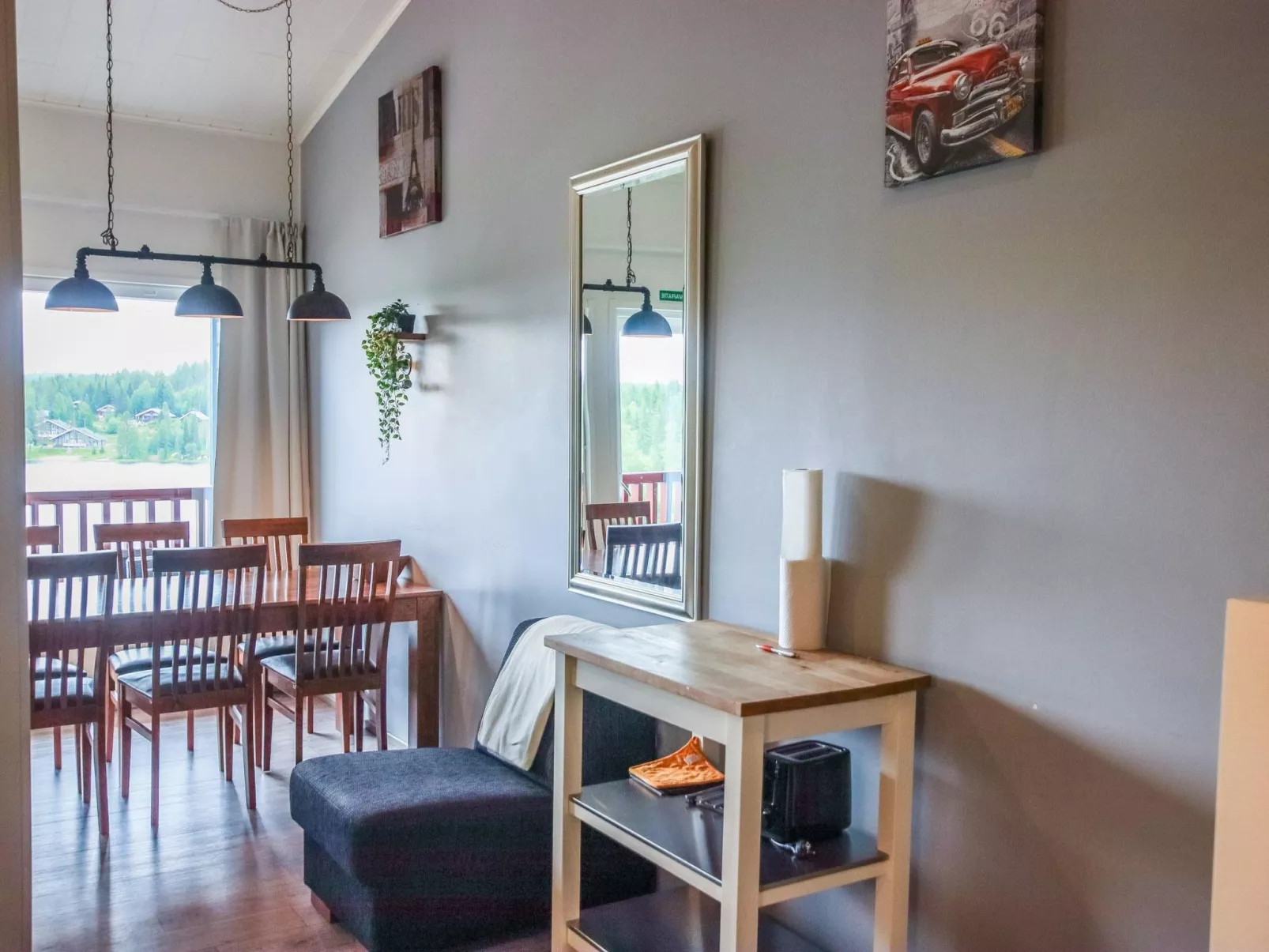 Skivillas 61 ukkohalla (b3)-Drinnen