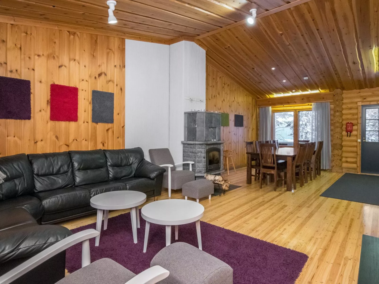 Karhunpesä b-Dedans