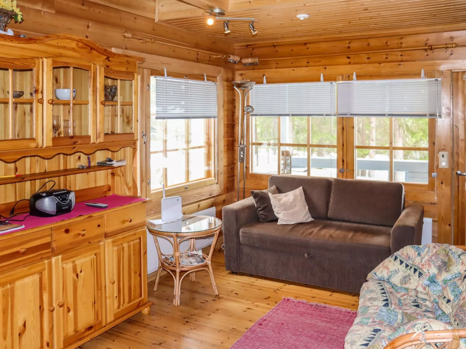 Millantupa paritalo-Dedans