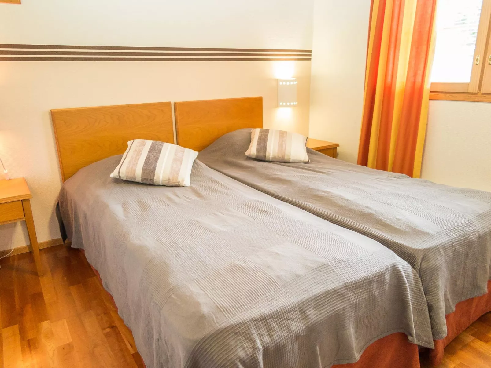 Tahkon rummikub-Dedans