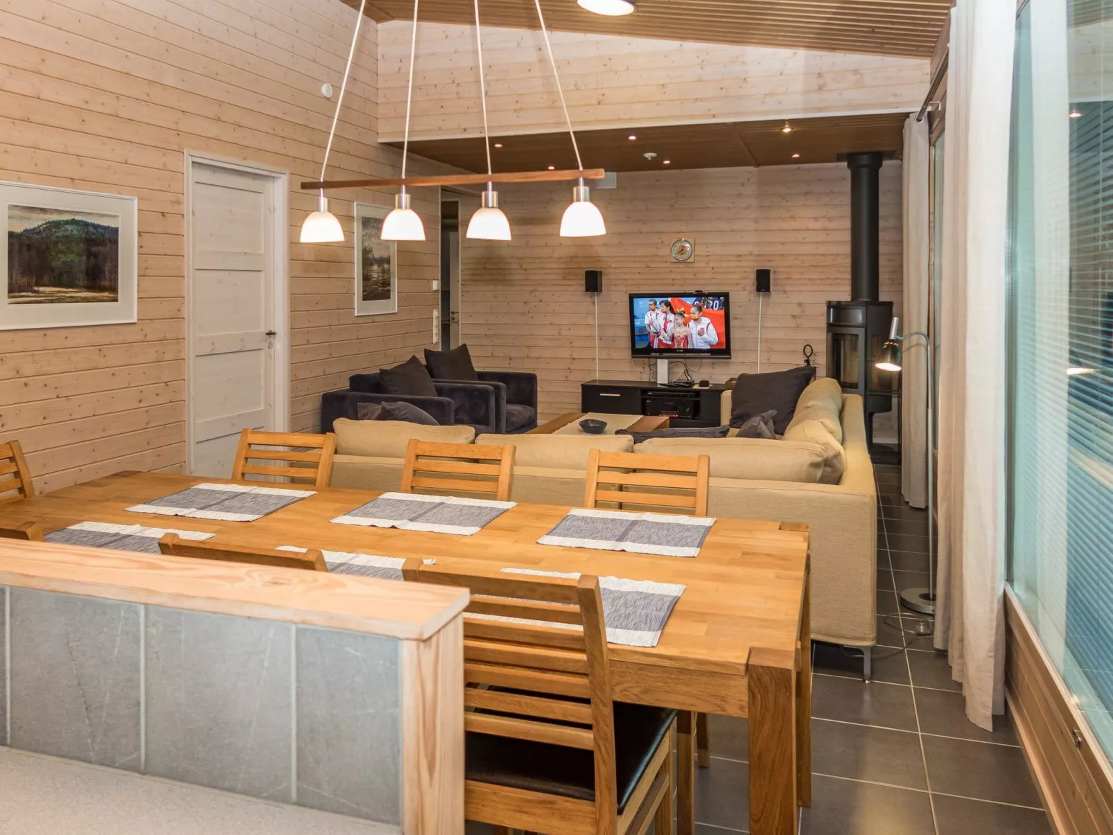 Villa lumimarja-Dedans