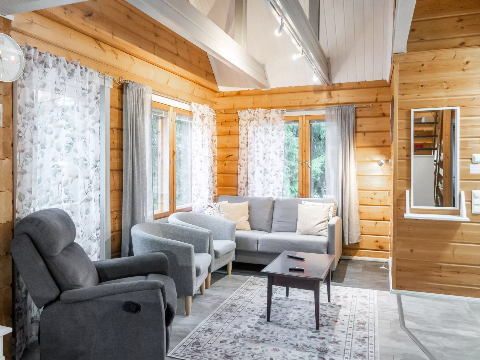 Vuokatin alma-Dedans