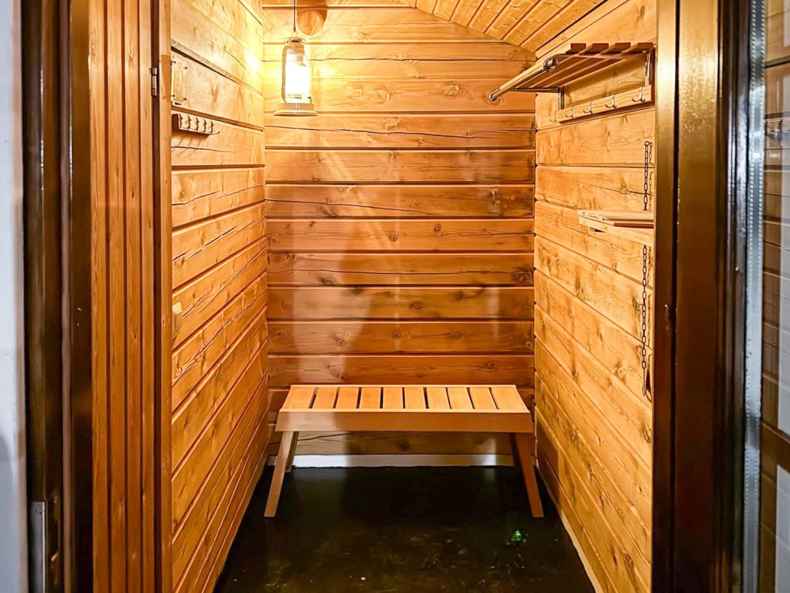 Villa taikavuosseli-Inside