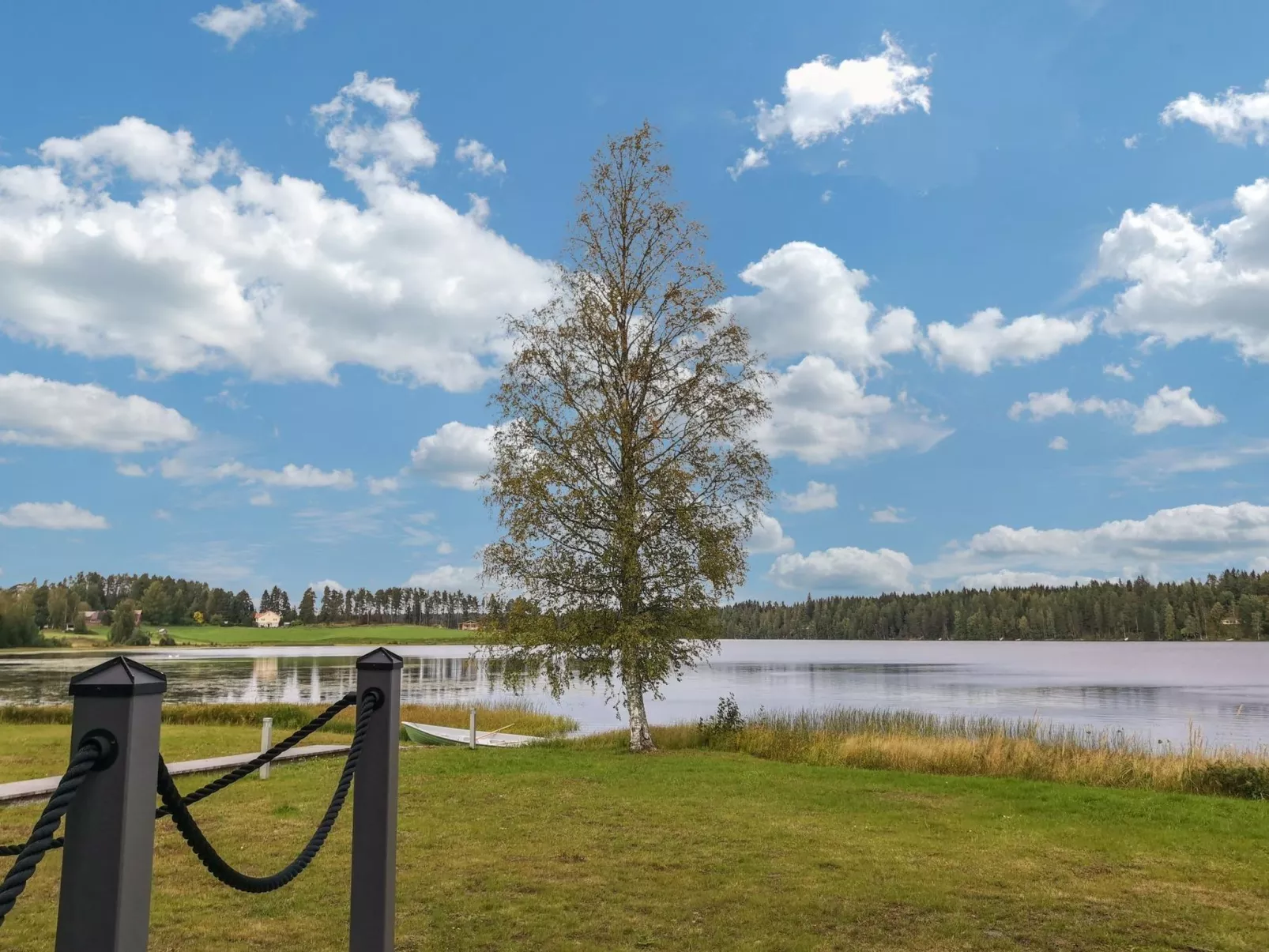 Villa karhentimantti-Dedans