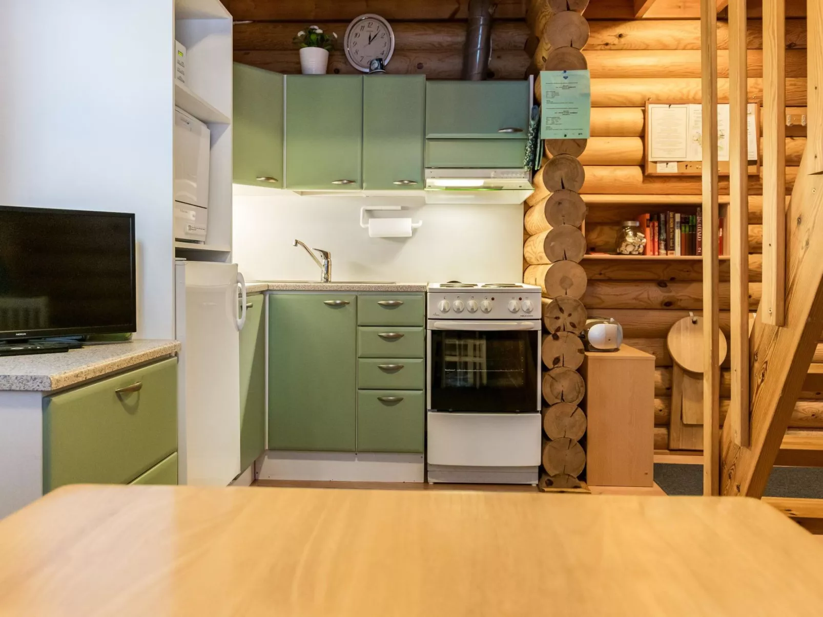 Kilpolan karoliina-Dedans