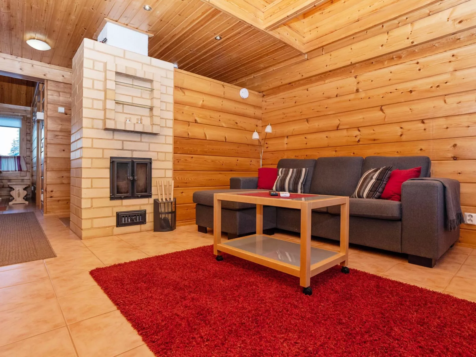 Rukan nietosrinne-Inside