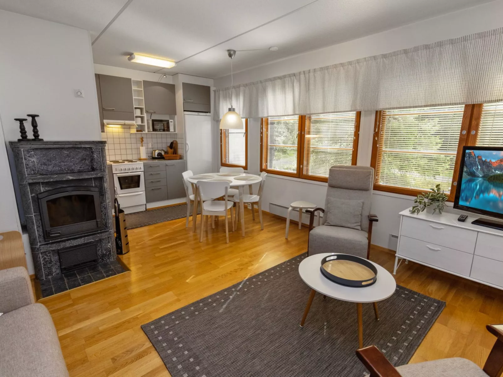 Karhunvartijan linna a4-Dedans