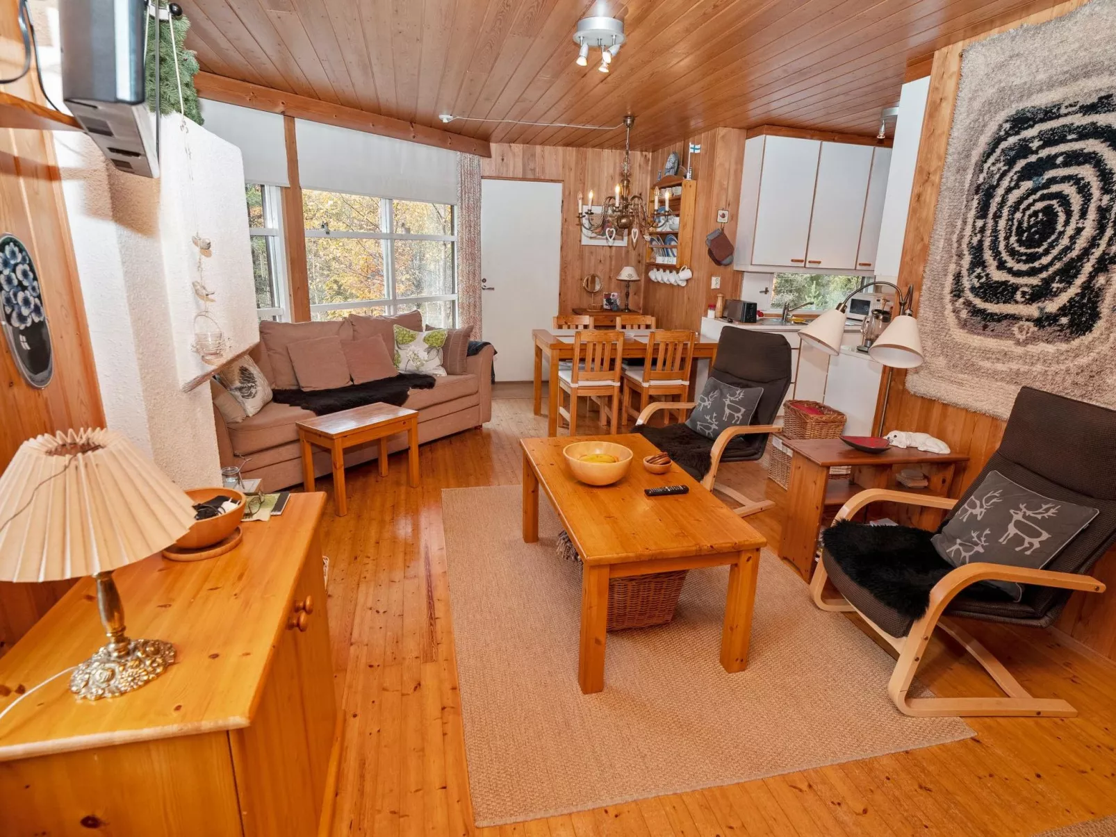 Valkeisrinne m1-Dedans