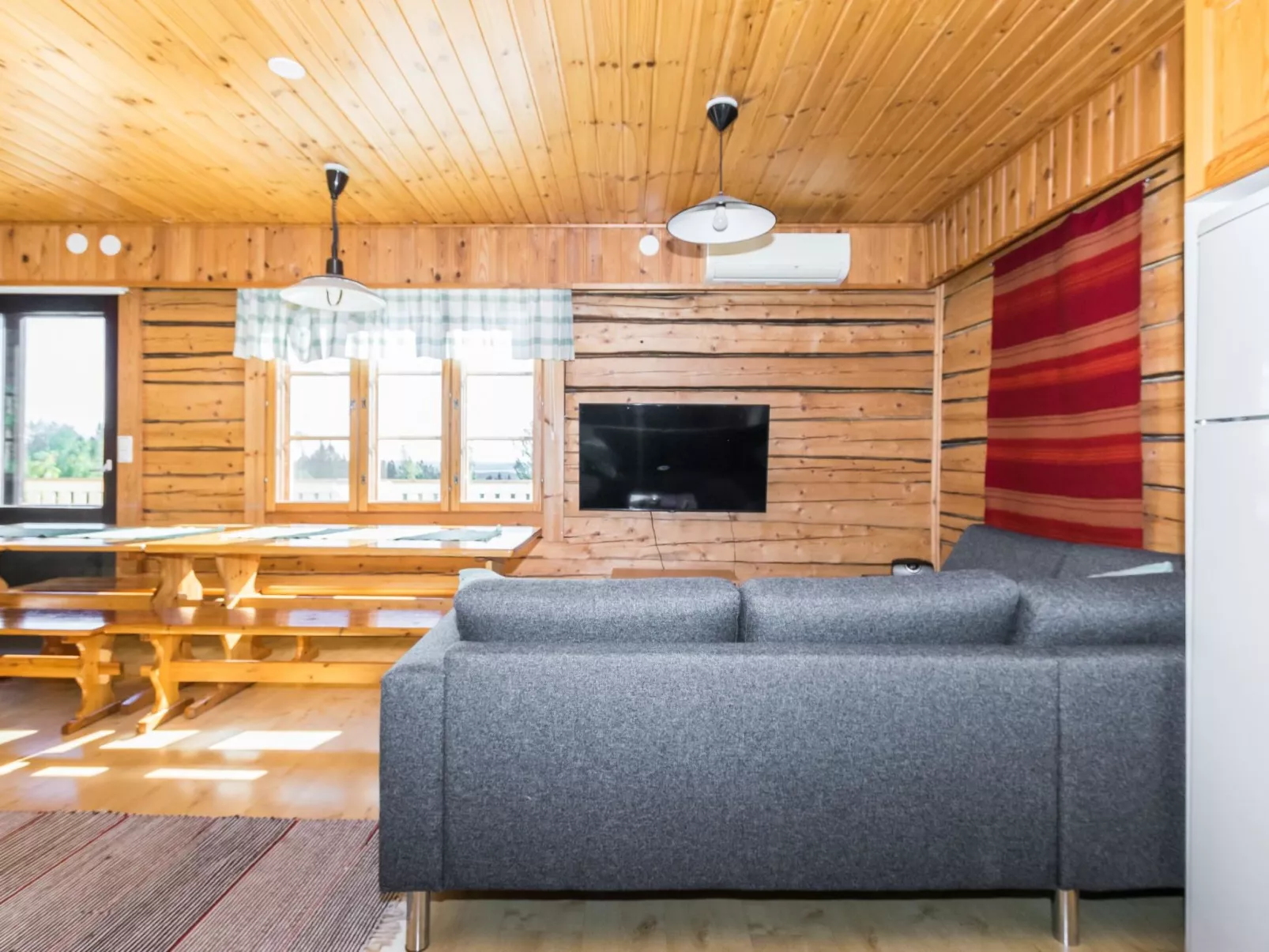 Villa viettorinne-Inside