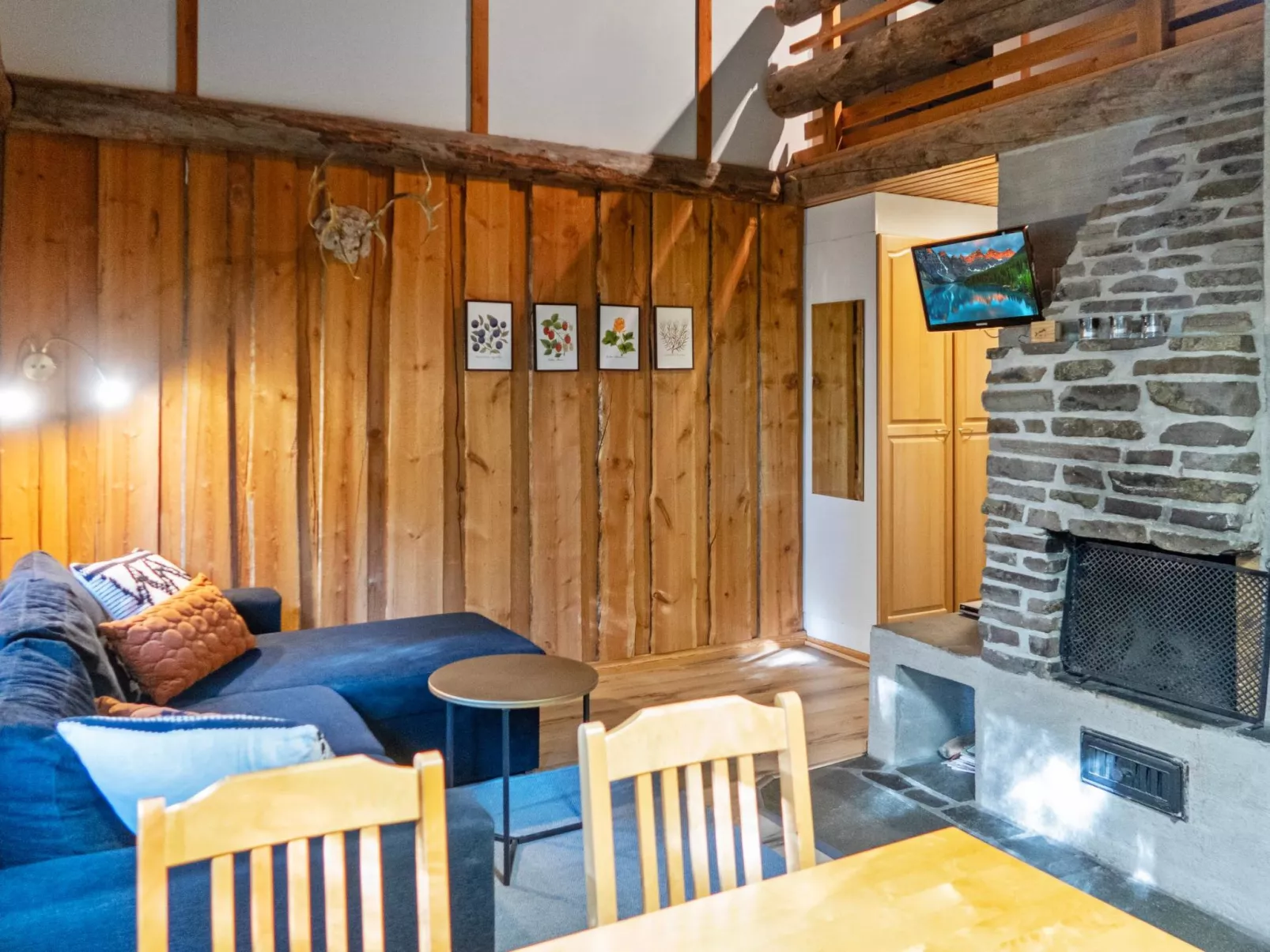 Vuokatinportti a 12-Dedans