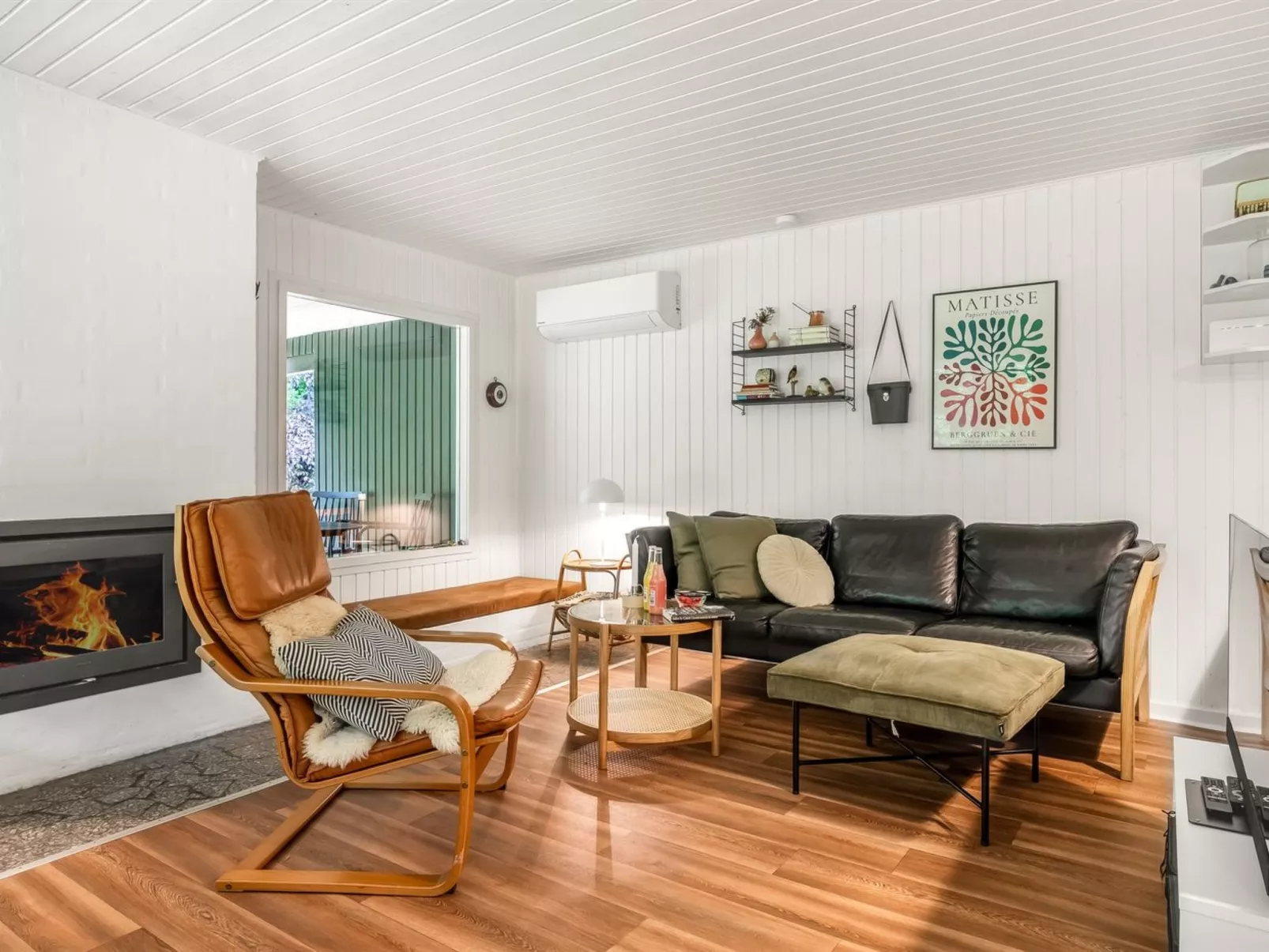 "Gitten" -  from the sea-Inside