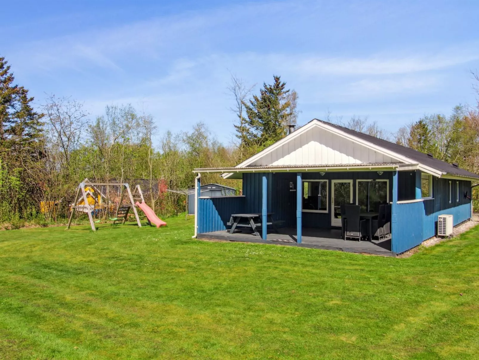 "Alia" - 30km from the sea-Draußen