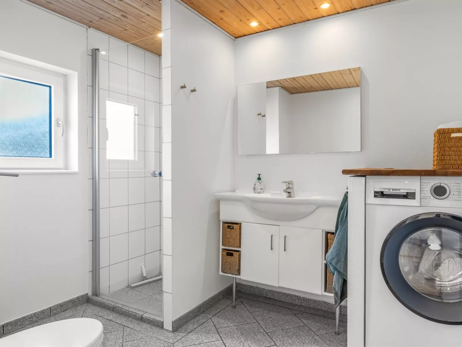 "Naya" - 500m from the sea-Inside