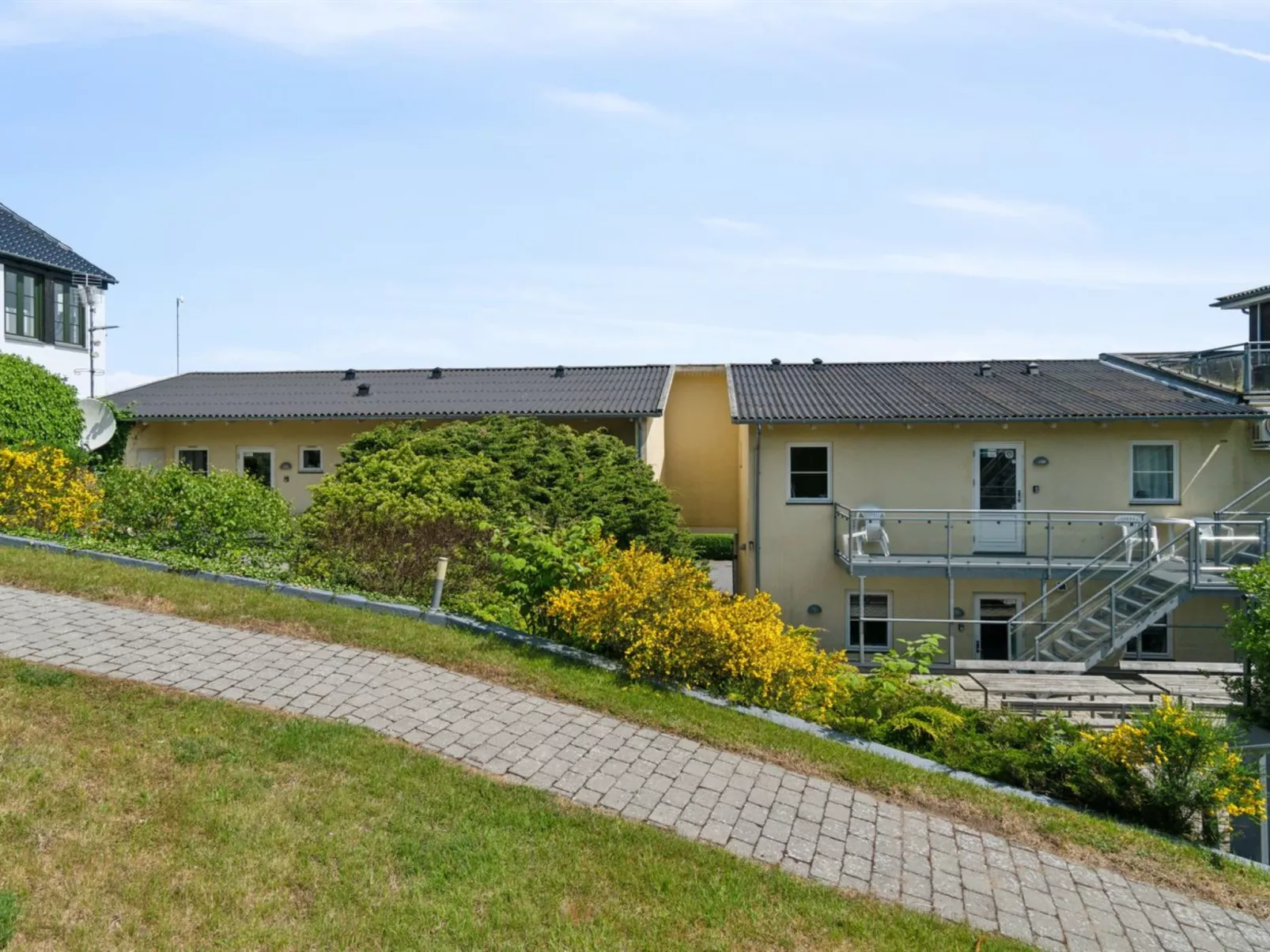 "Ayo" - 75m from the sea-Dehors