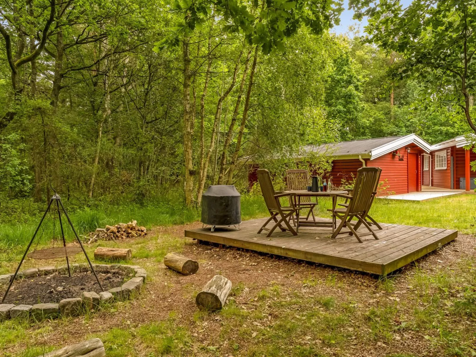 "Thermet" - 1.6km from the sea-Outside