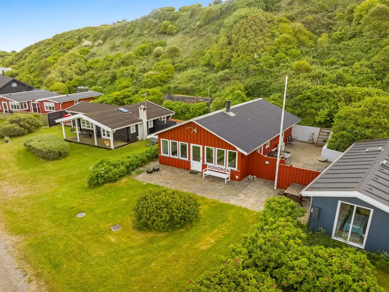 "Blia" - 120m to the fjord-Draußen