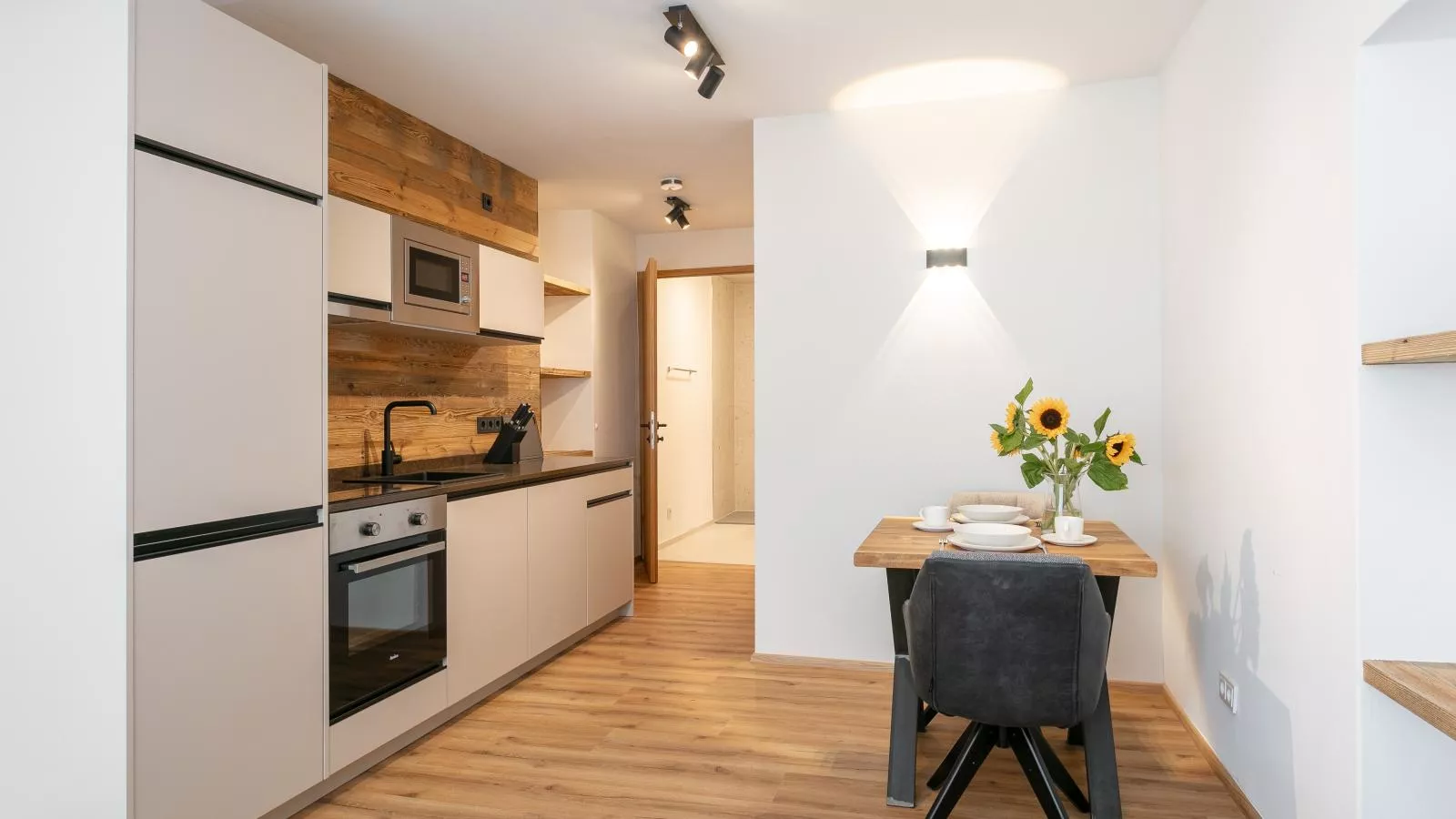 Hopfgarten Alpin Living Top 4-Kitchen