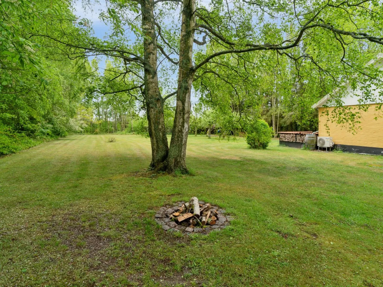 "Andri" - 1.5km from the sea-Outside