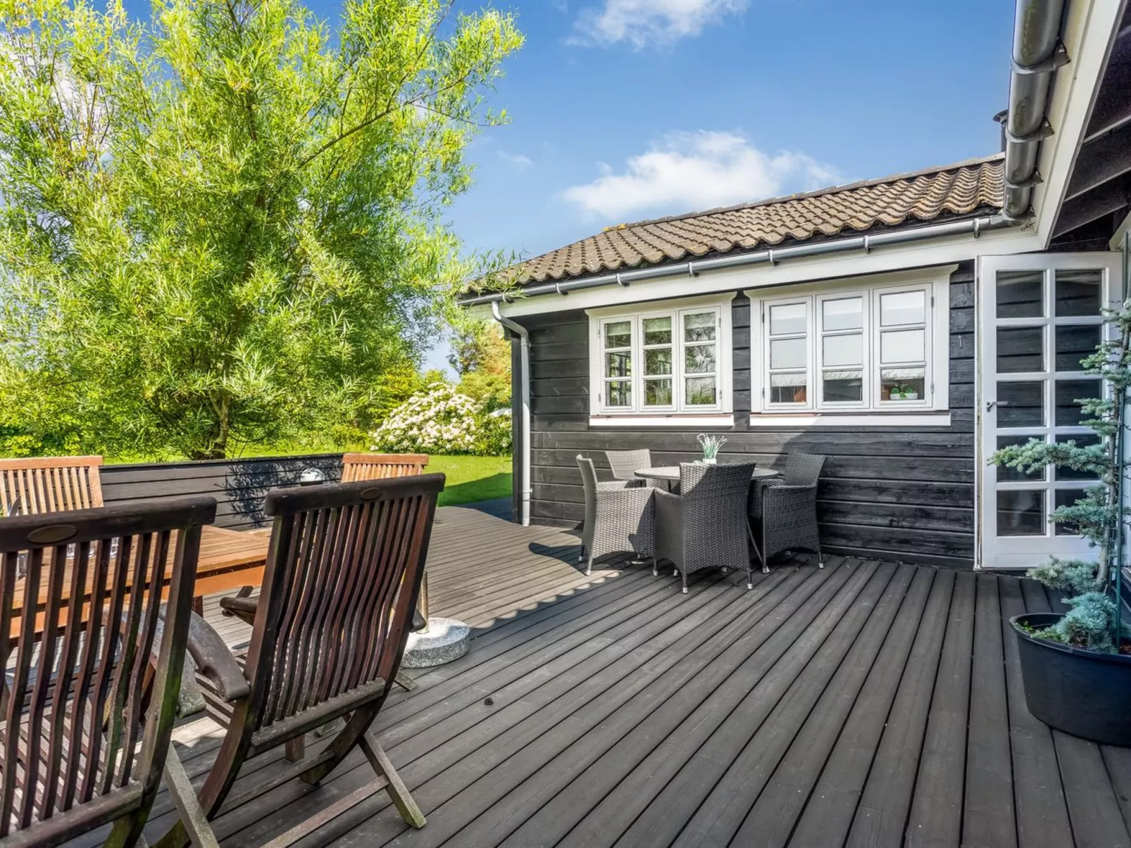 "Helemine" - 500m from the sea-Draußen