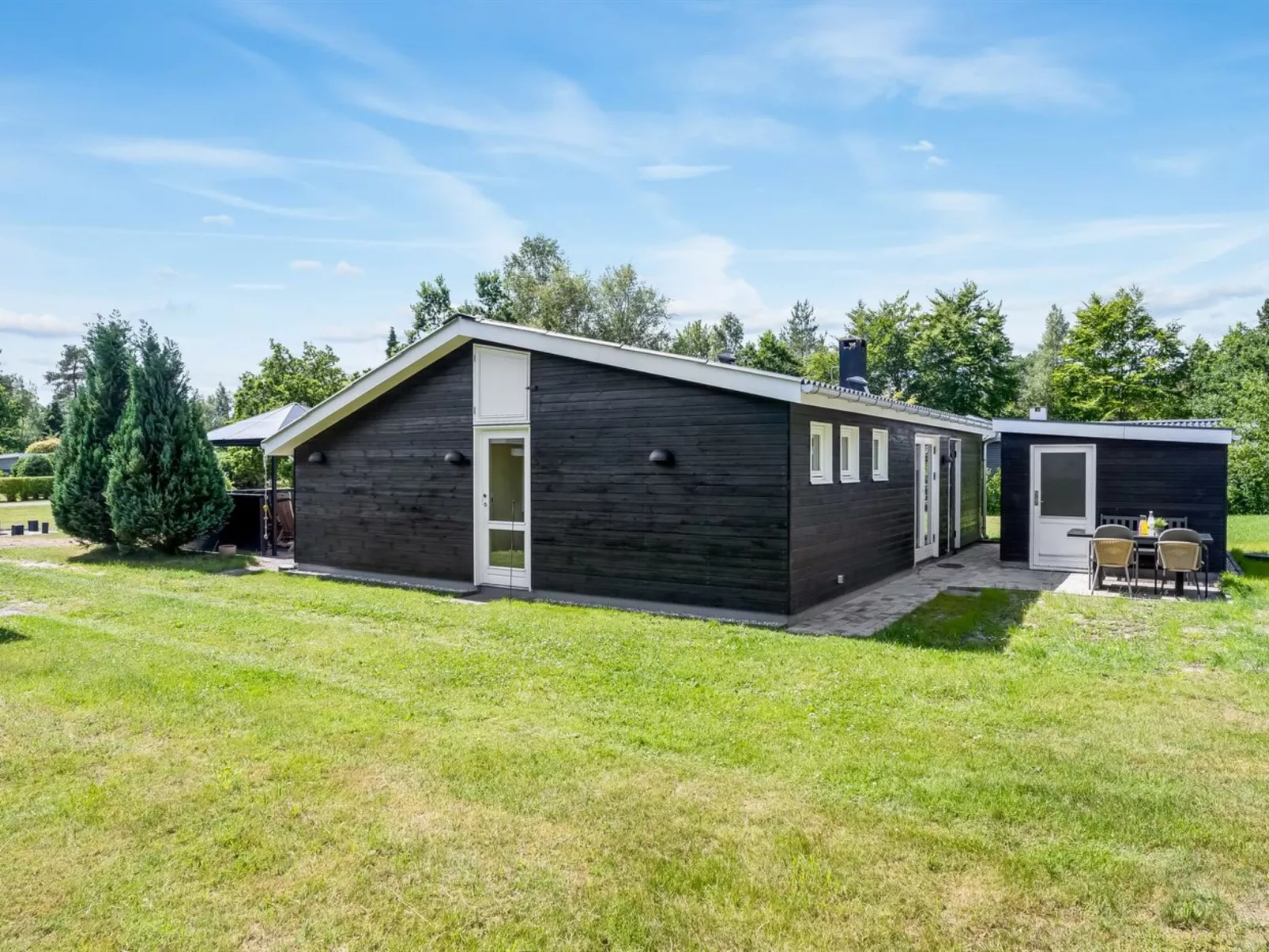 "Tellervo" -  from the sea-Dehors