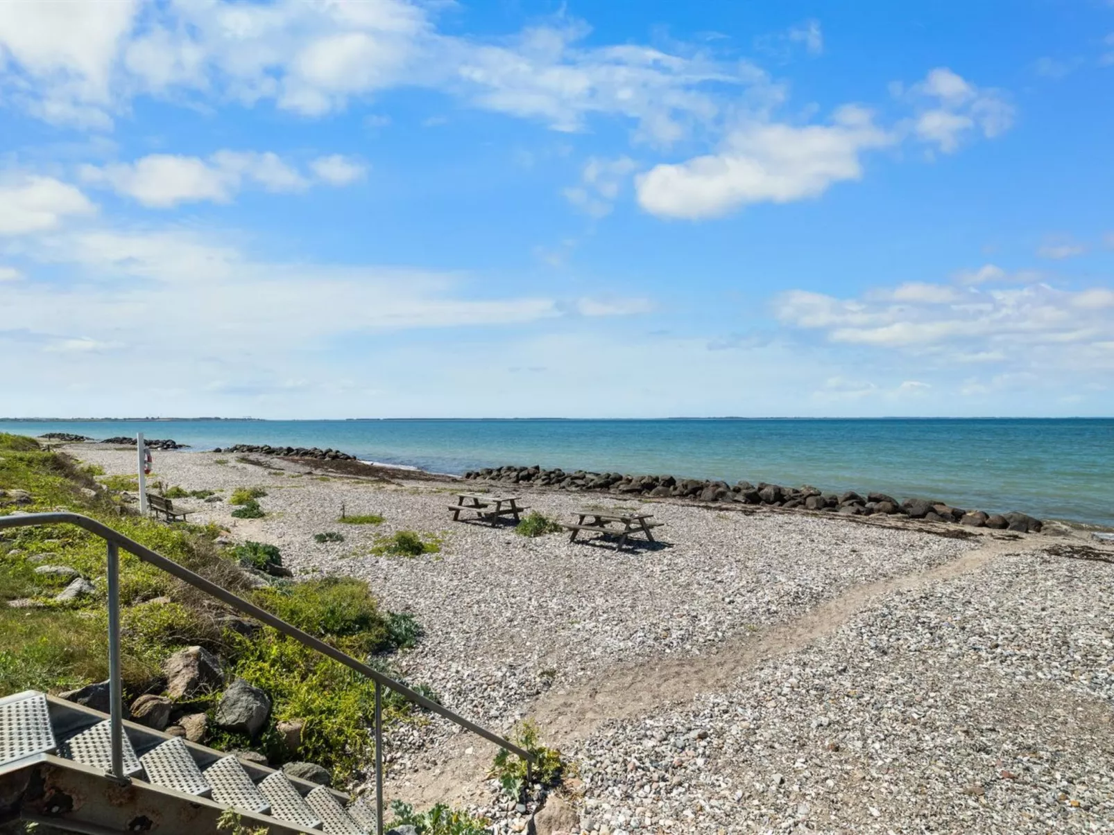 "Luci" - 20m from the sea-Draußen