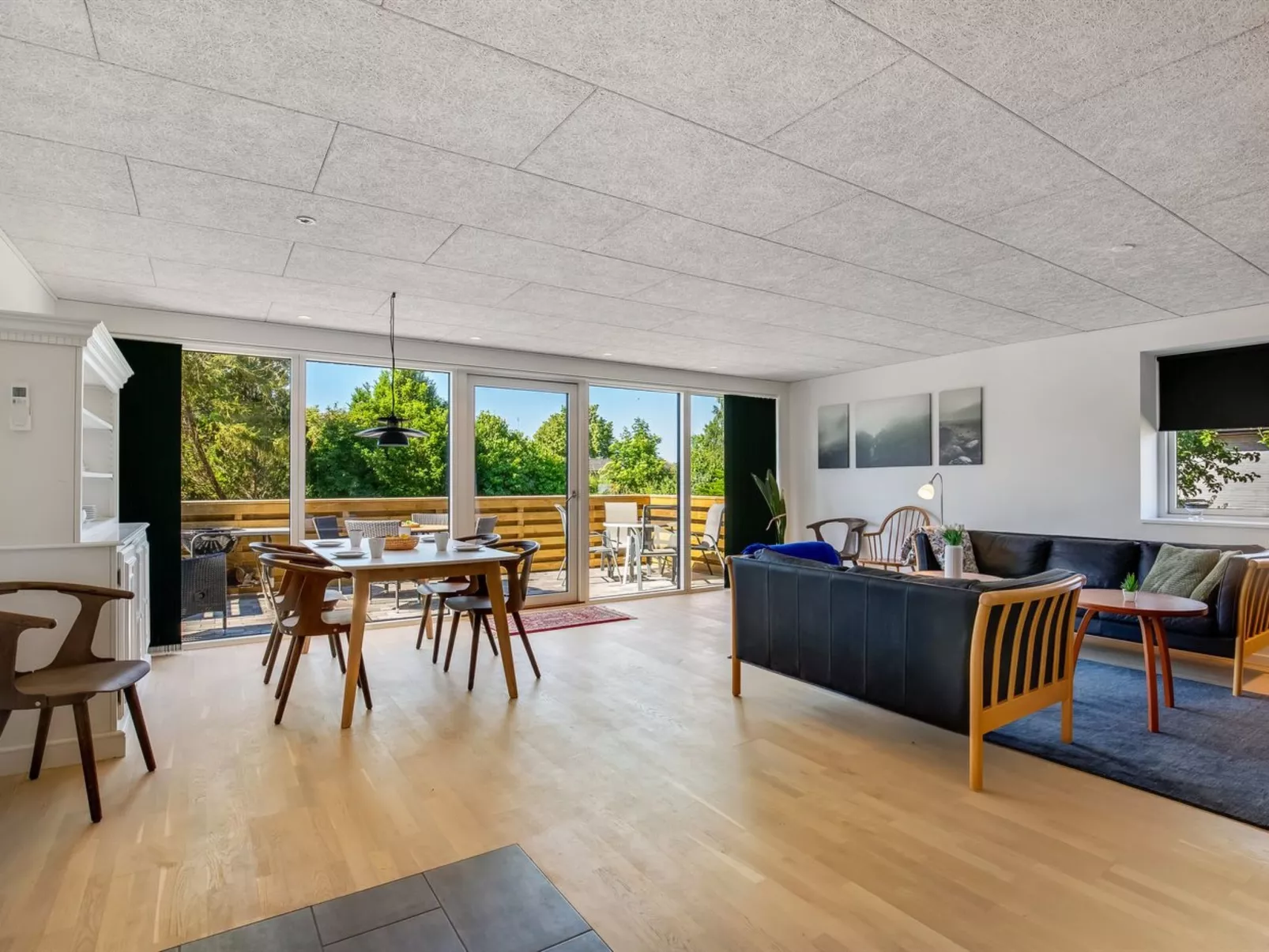 "Abel" - 250m from the sea-Inside