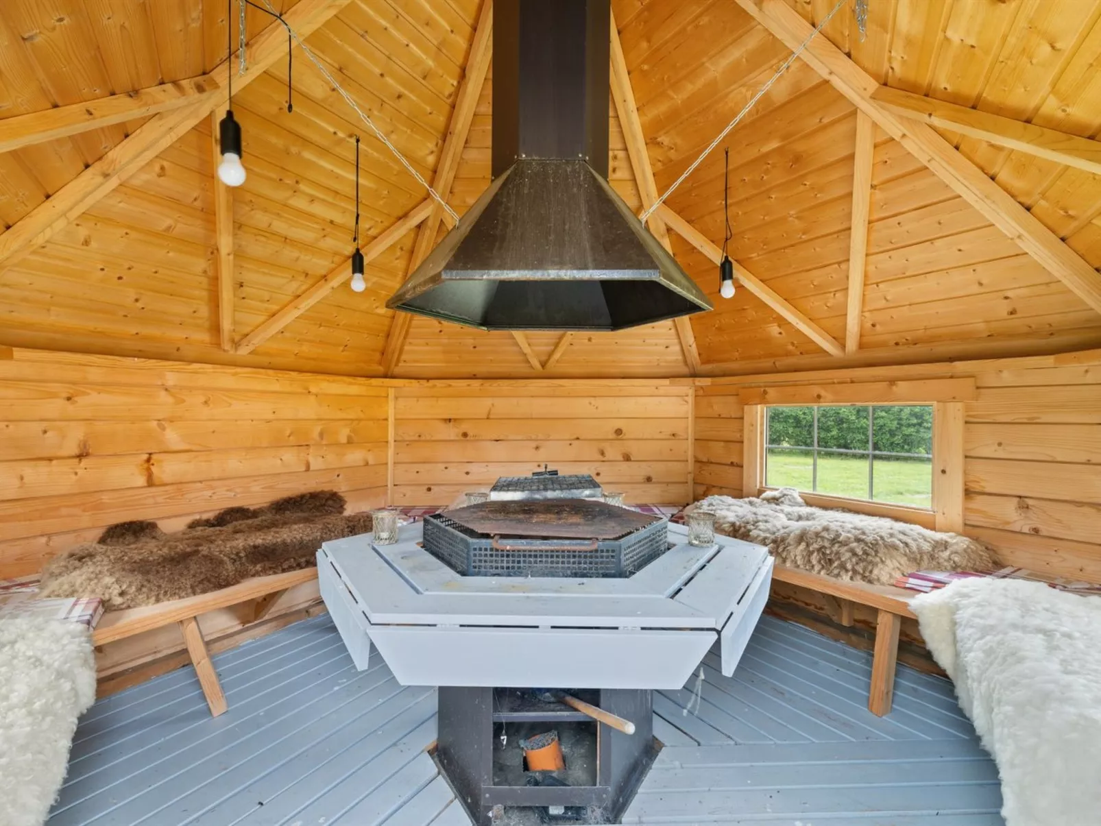 "Frederikke" - 875m from the sea-Inside