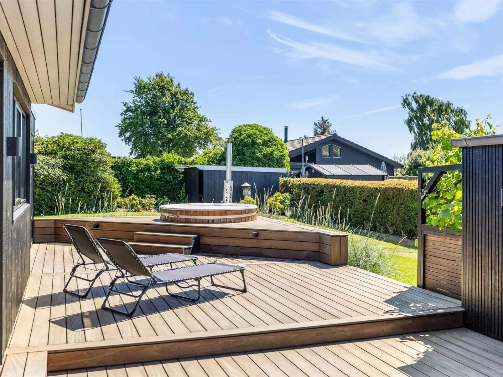 "Tecumseh" - 300m from the sea-Draußen