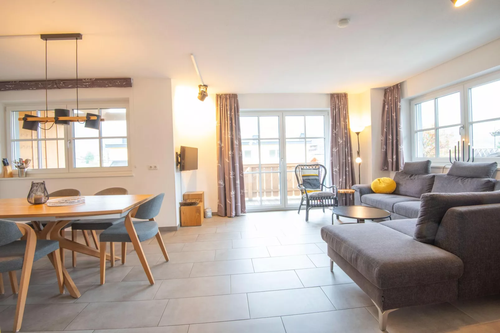 Residenz Edelalm - Top 4-Salon