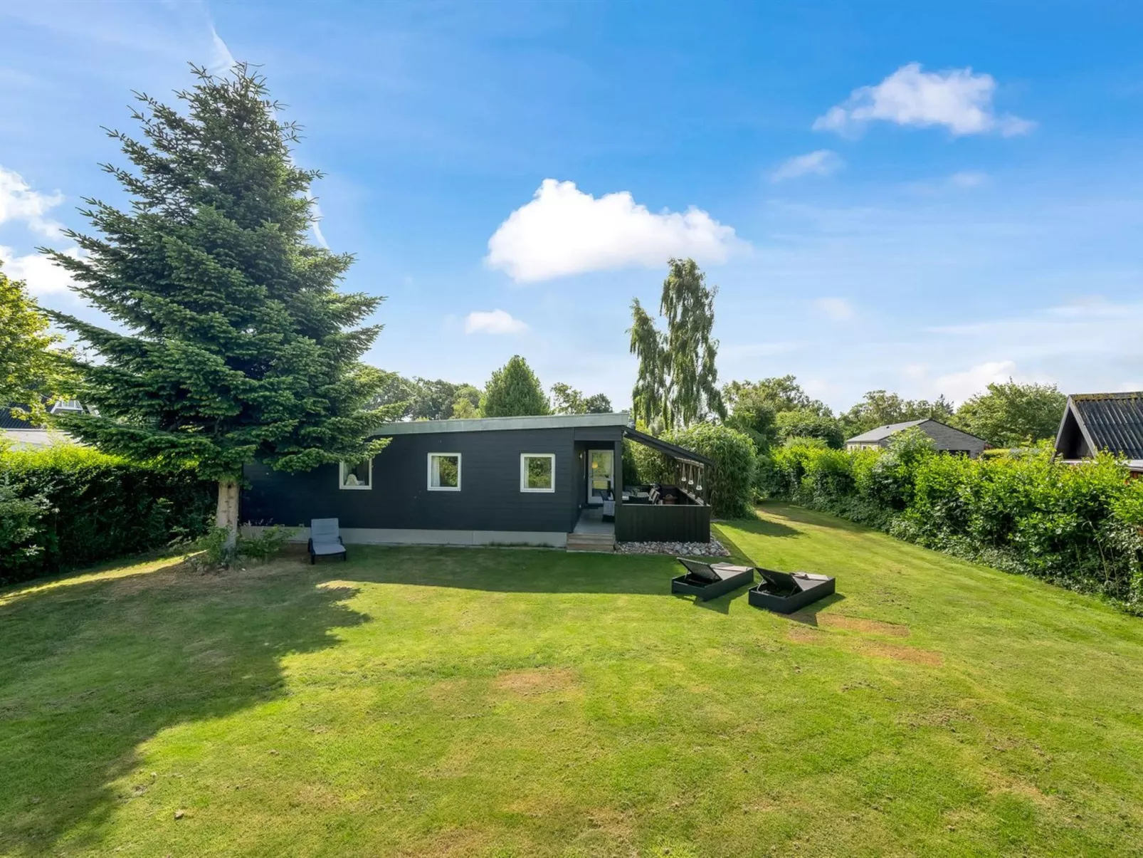 "Nicklas" - 250m from the sea-Draußen