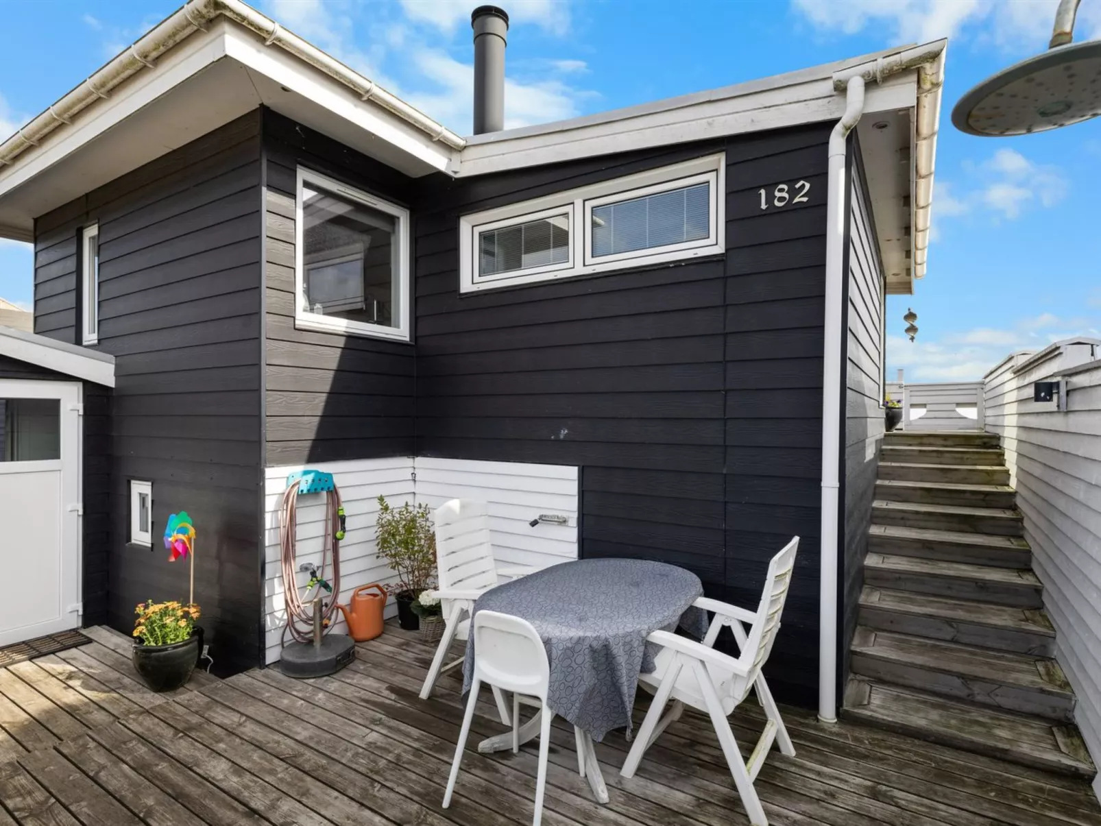 "Folkhart" - 10m from the sea-Dehors