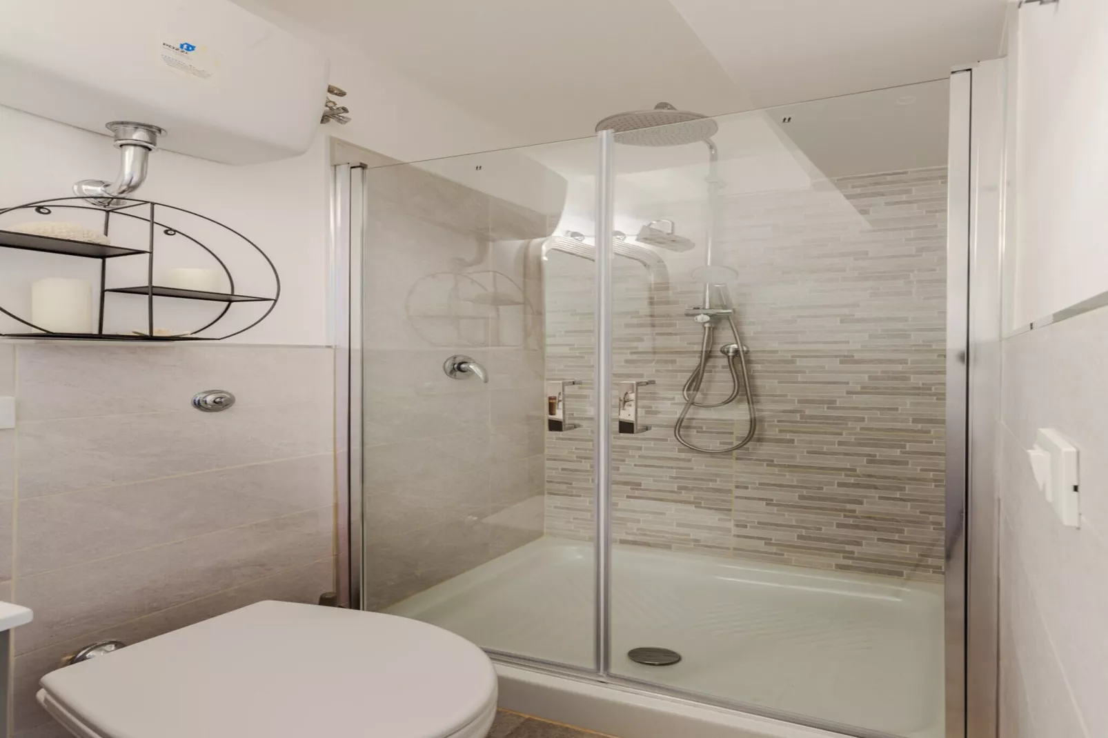 Duinland 65-Badezimmer