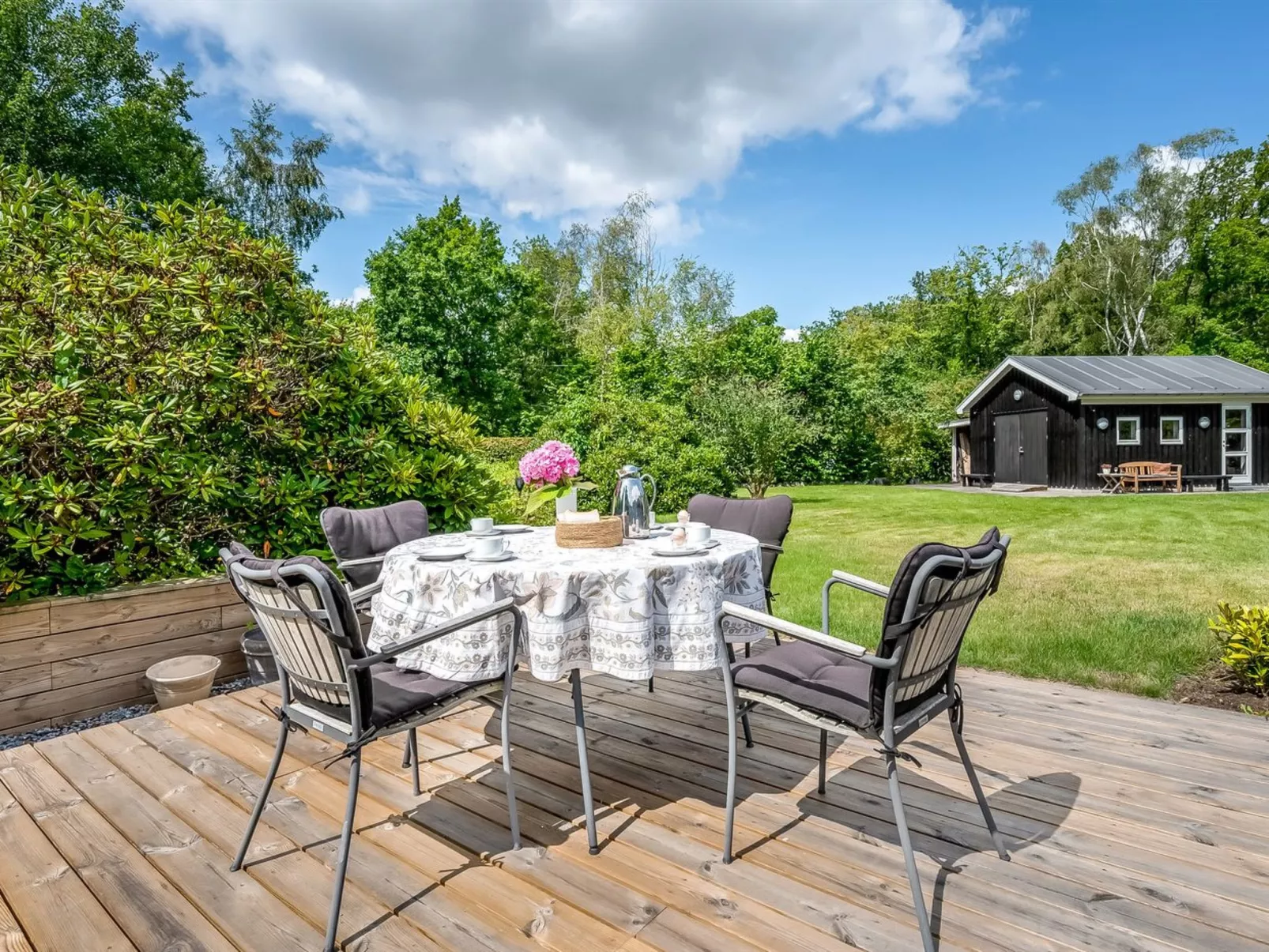 "Jyrki" - 100m from the sea-Dehors