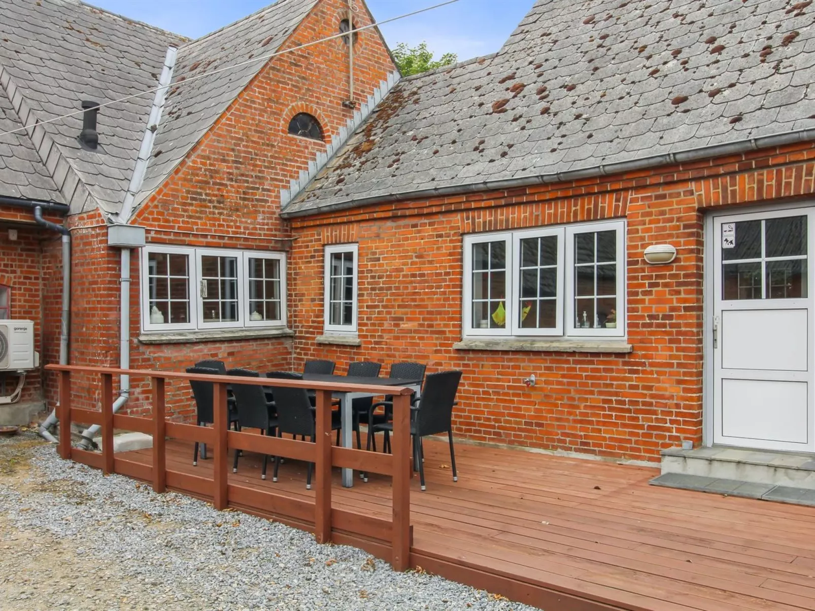 "Henrieke" - 10km from the sea-Draußen