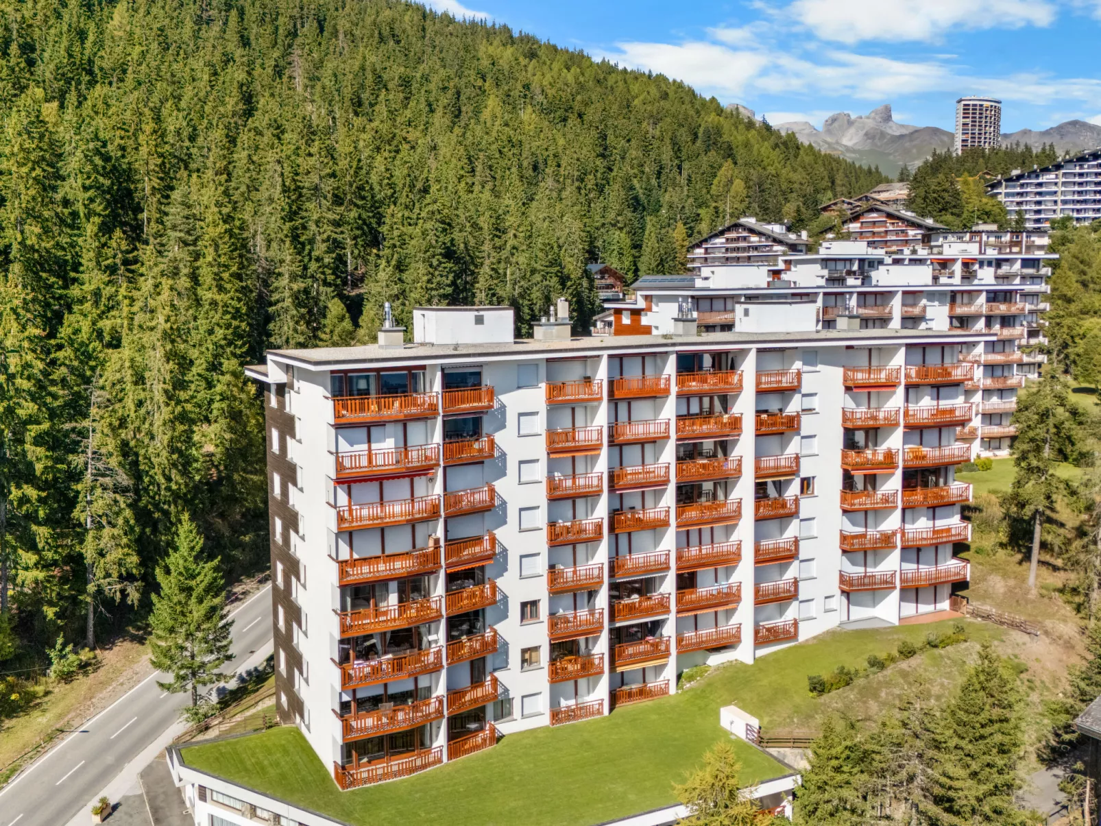 La Forêt ouest C120-Dehors