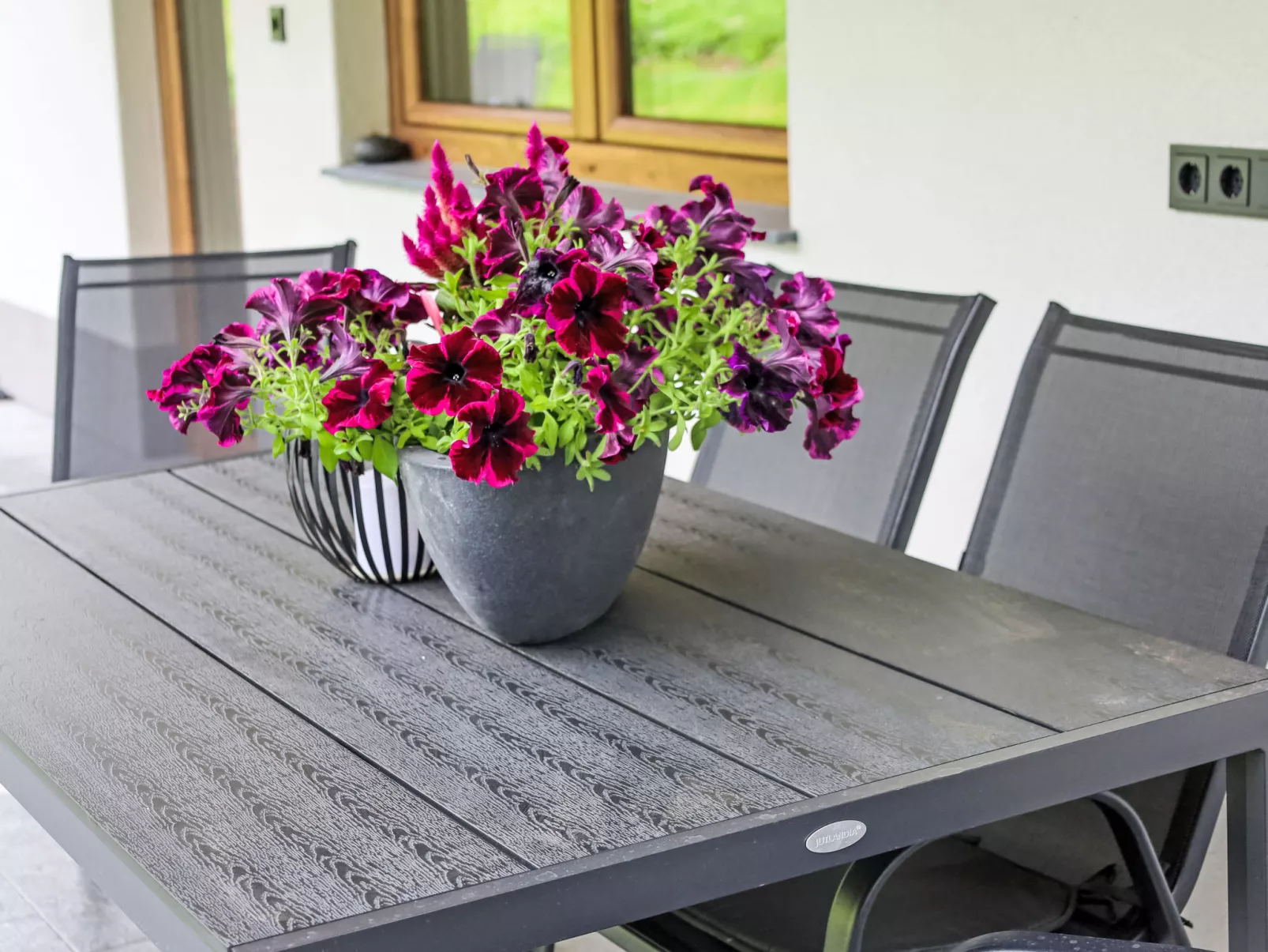 Jagerstüberl-60qm EG mit gr Terrasse-Dehors