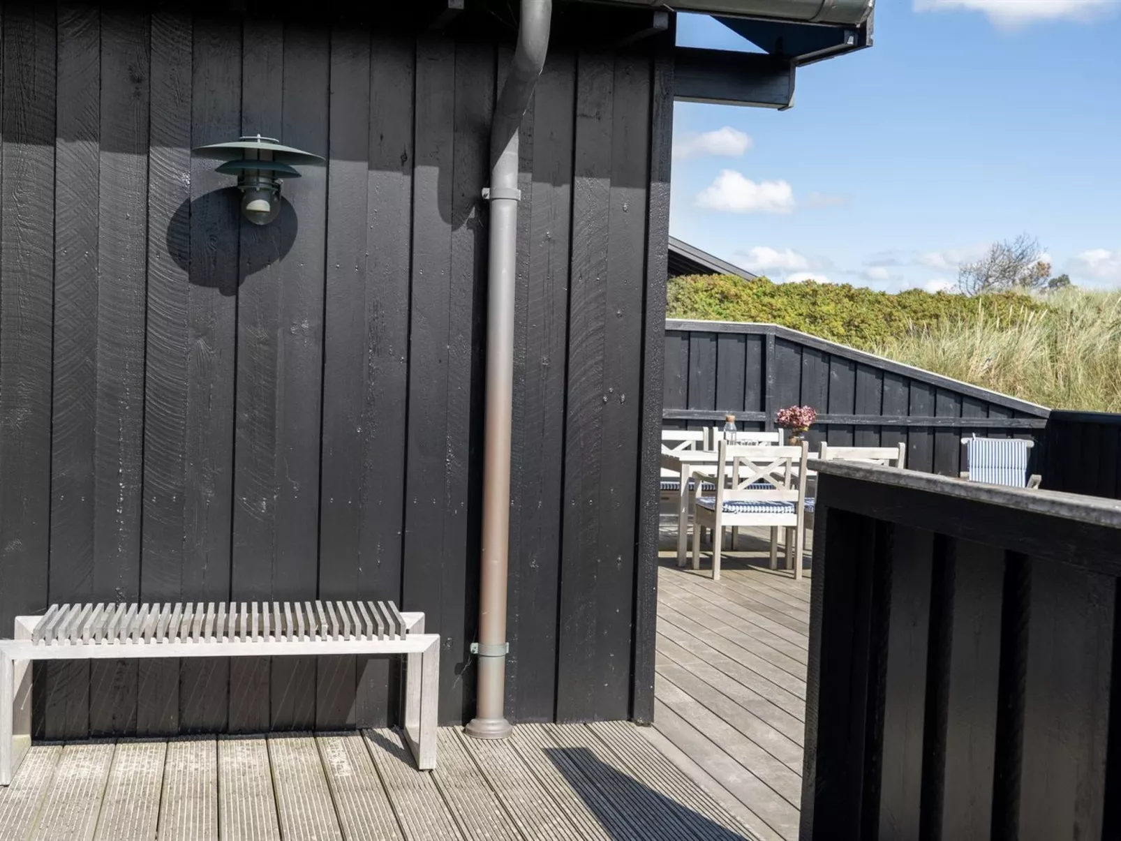 "Alde" - 150m from the sea-Outside