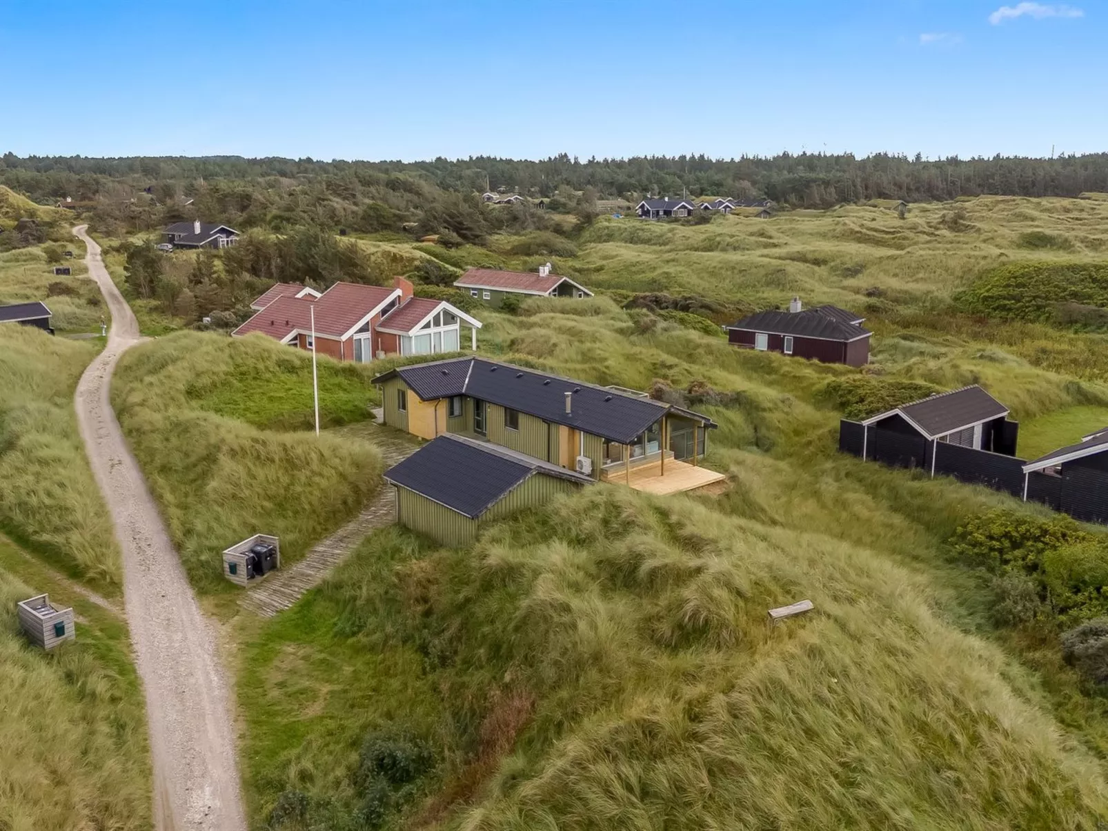 "Myrna" - 250m from the sea-Draußen