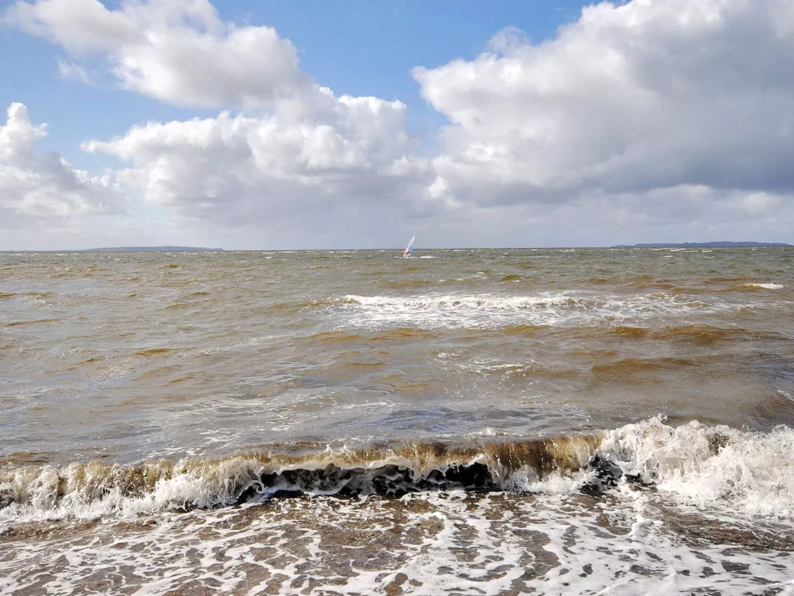 "Arisa" - 100m to the fjord-Outside