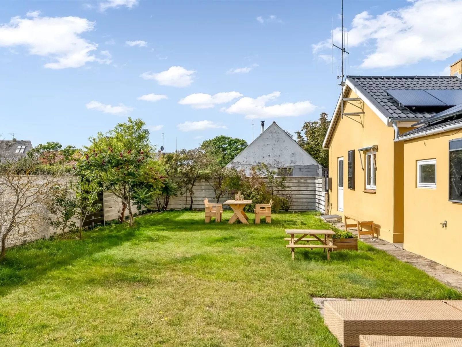 "Alpi" - 270m from the sea-Outside