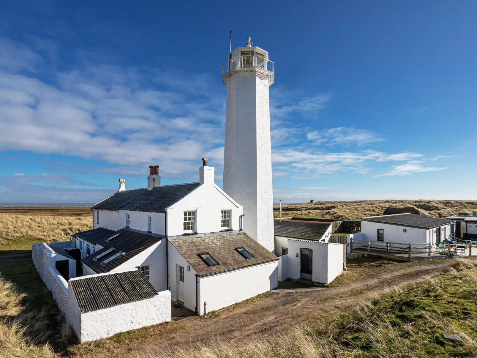 Walney Island Lighthouse-Outside