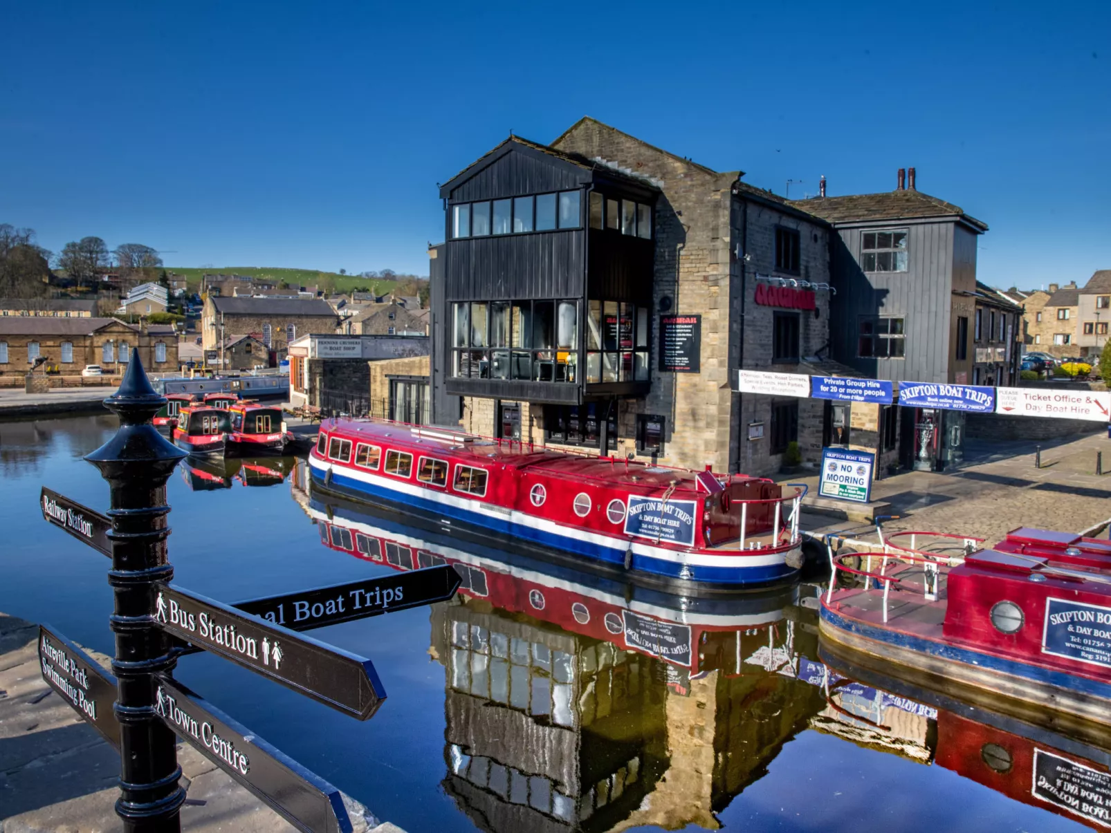 Number Seven-Draußen