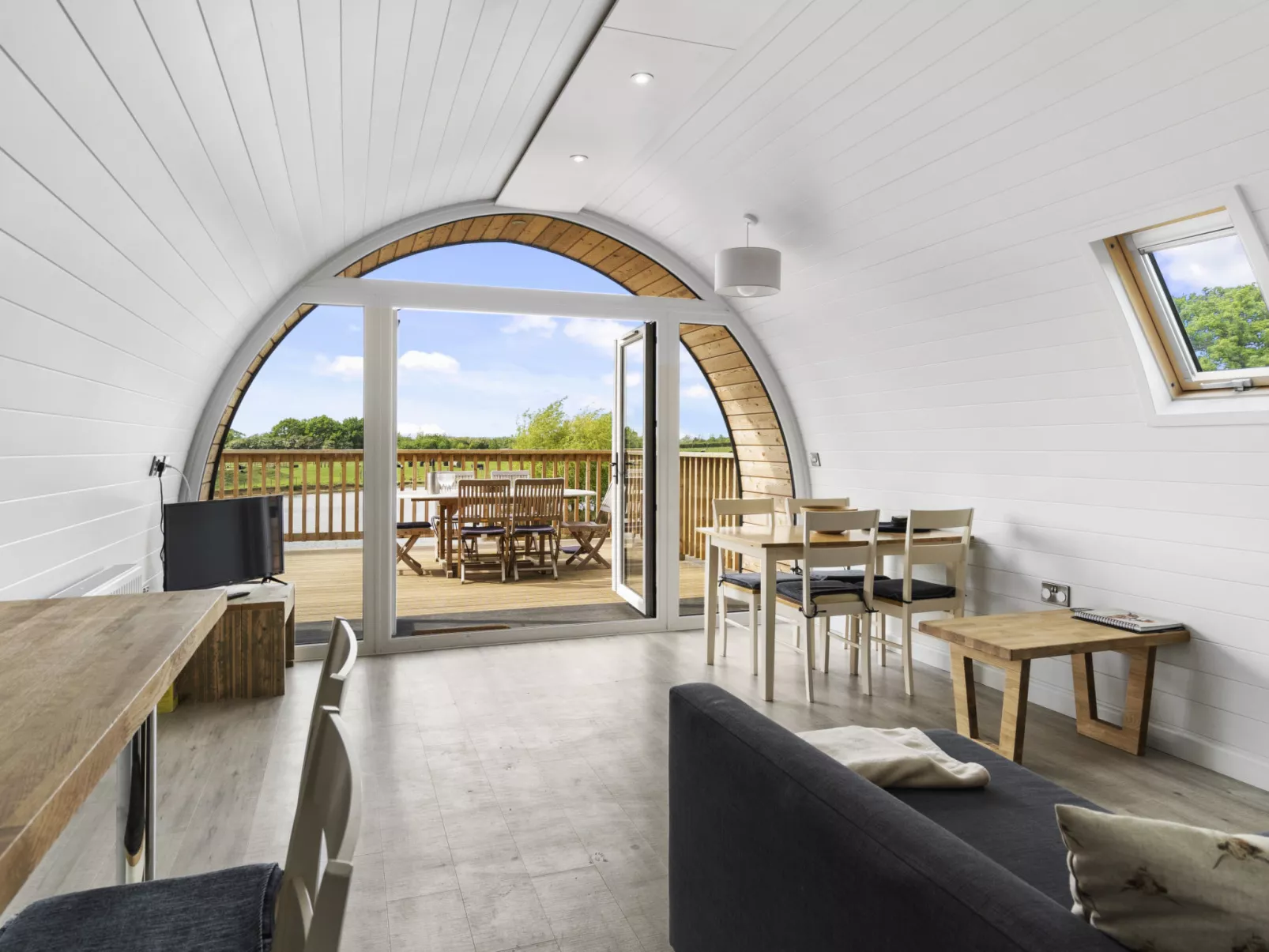 The Highland Camping Pod-Dedans