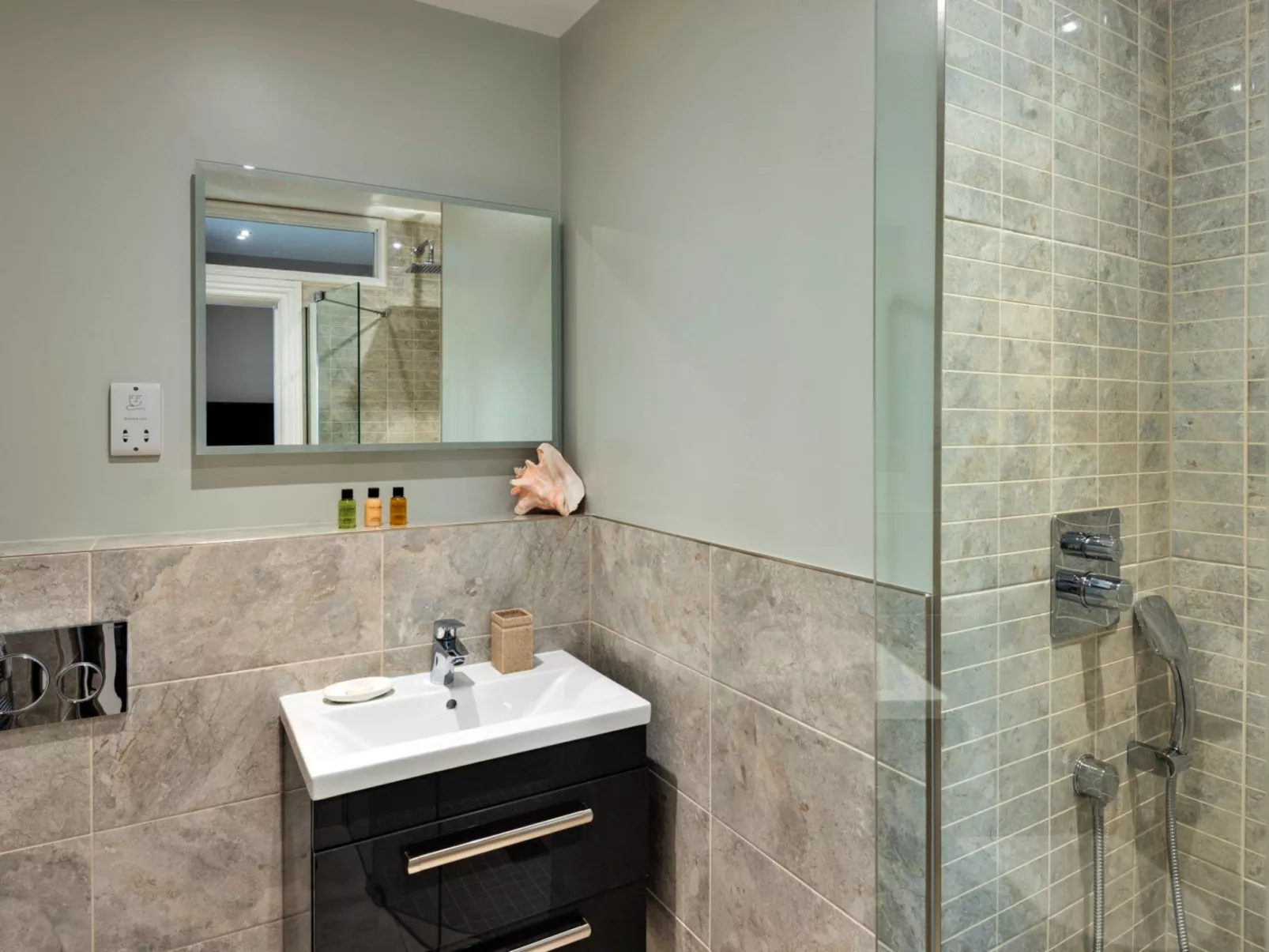 The Old Post Office Apartment 1-Inside