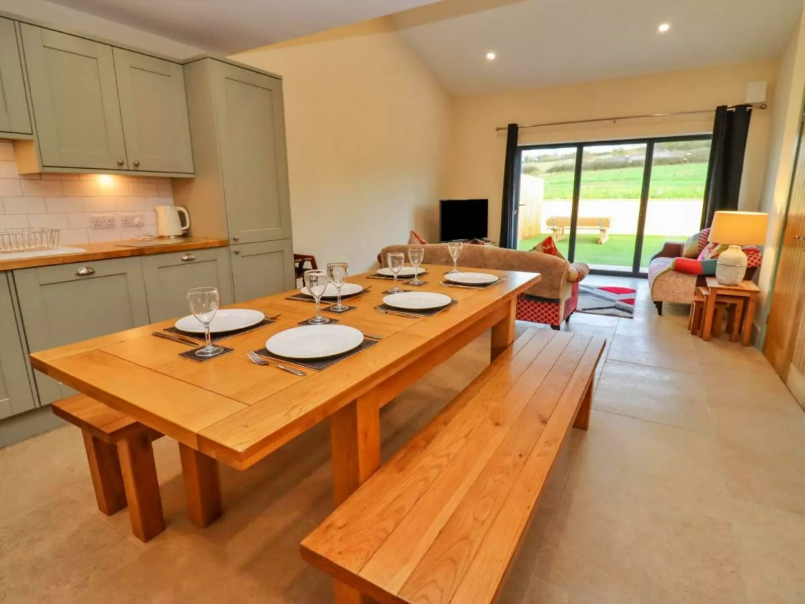 Little Rissington - Barn Two-Inside