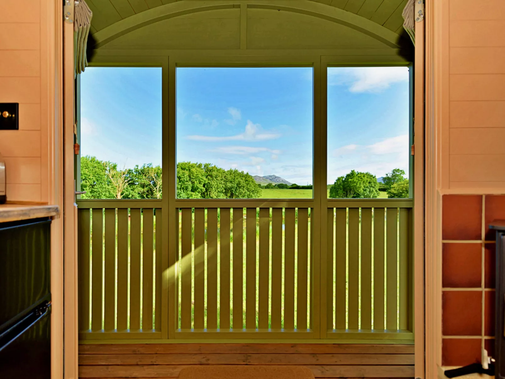 'Marared' Gypsy Hut-Dehors