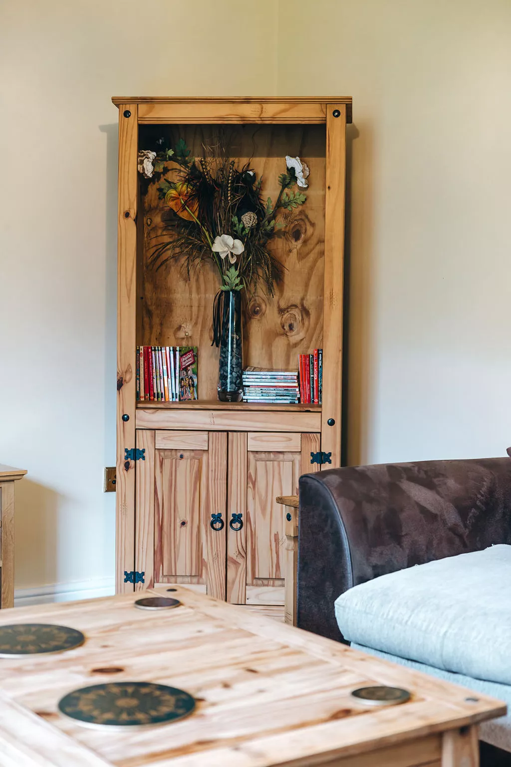 Netley Hall - Poppy-Dedans