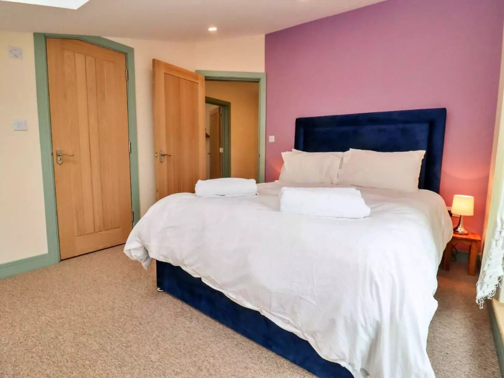 Little Rissington - Barn Three-Dedans